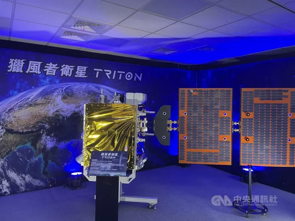 台灣首顆自製！獵風者衛星6月供海面風速資料　颱風預報生力軍