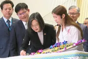 蔡英文紐約會小廚神朱如茵　品嚐涼圓挺台灣
