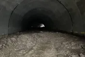 土石流灌入彩霞隧道　南橫台東端路基坍塌估25日傍晚搶通