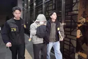三立採訪車失控衝銀行！肇事駕駛「50萬交保」限制出境