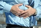 「胃」什麼痛？醫師分享「腹痛九宮格」
