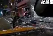 騎士路口一個MOVE慘遭撞飛　小黃車頭前擋爆裂！推撞機車10多公尺