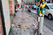 快訊/天降磁磚雨！大稻埕老屋水泥磚掉落　路過女子頭遭砸傷