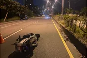 苗栗自撞安全島釀1死1傷悲劇！　騎士酒測值超標達1．2毫克…幾近茫