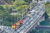國慶連假「國5恐堵12小時」　提防「六大地雷路段」塞爆