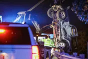 生日慘淪忌日！二寶爸跟著導航闖斷橋　下秒…連人帶車急墜→躺溪中亡