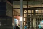 疑生前遭拖行…中和男身中10刀倒血泊！姐開門見弟淪冰屍崩潰