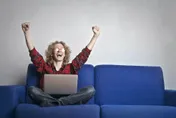 總算輪到你翻身！5星座好運噴發一路旺到年底　升官加薪全都來