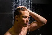 秋冬洗個熱水澡突暈眩恐「一氧化碳」中毒！