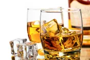 這年紀不適合喝酒！國人統計高中職生飲酒率竟高達30.6%