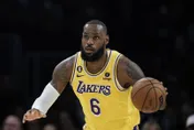 《富比世》公布NBA收入排行！詹姆斯「年賺40億」持續霸榜　1人輾壓10大NFL球星