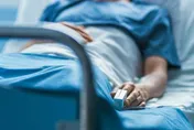 6旬翁心臟「停止90分鐘」復活！他醒來揭死後世界　嘆：很恐怖…