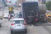 台中沙鹿「追撞熱點」再出事！失速大貨車釀6車連環撞