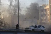 「僅剩三成發電廠」！俄軍狂攻能源設施　烏克蘭1100多地停電逾70人死亡