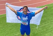 全家都是國手！16歲神力美少女　江靜緣接棒舉重明星爸媽