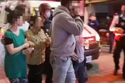 還原槍戰全程！邱姓槍手全程共開25槍共傷4人　對遭挾持女人質說：「我會自行了結」