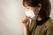 「咳嗽」嚴重恐致肺癌　中醫曝：這些東西不能吃