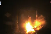 印度火箭成功載送36枚寬頻衛星上太空！創下多項新紀錄