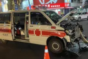 遭機車噴飛「送醫又遭撞」！7旬老翁衰2度車禍　「救護車頭成廢鐵」他傷重不治