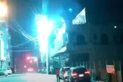 快訊／桃園觀音晚間4900戶突停電!電杆「狂冒火花爆炸聲」嚇壞住戶