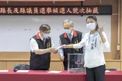 「幫」發泡麵碗挨告賄選　許淑華發聲明反駁並提告誹謗
