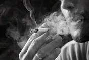 愛抽菸小心死神找上門！咳嗽、聲音沙啞都是肺癌徵兆