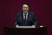 缺乏自我管理能力？南韓總統尹錫悅手指甲過長成焦點惹議