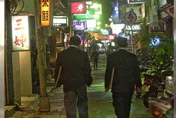 華燈真實版！日本恩客砸300萬元想娶她　前條通小姐蝸居發霉浴室慘況曝