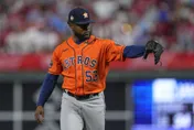 影/太空人超狂！4投輪番上「無安打比賽Get」　世界大賽扳成2-2平手
