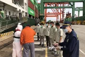 貨輪沉沒…5人獲救、12人下落不明！搜救進度曝光