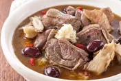 冬天進補有撇步！醫警燥熱者吃「羊肉爐」恐冒痘嘴破