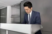 蔣辦六問蘇貞昌　請蘇貞昌清楚交代家人賺公家錢行徑