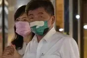 牽手緊摟美女牙醫…陳時中挨轟鹹豬手！北市聯醫：副院長夫妻現況不好