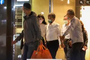 陳時中「十指緊扣人妻照」扯出白色巨塔劇情？醫師曝疑點：哪裡需請吃8萬元餐廳