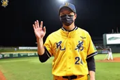 中職教頭第一人！林威助總冠軍賽帶兵8連勝　率領兄弟隊完成2連霸