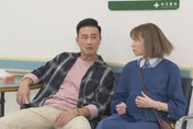 王瞳挺孕肚畫面曝光！男星「緊牽急衝婦產科」全直擊　她苦吐孕婦艱辛