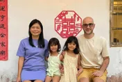 吳鳳4歲女「摔落床撞頭」急送醫！照X光竟「腦震盪嘔吐」病況曝　他淚謝台灣醫療