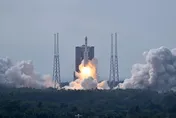 「太空快遞」發貨！陸天舟5號發射升空　首次實施2小時快速交會對接