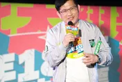 懂玩！新北議員候選人諷綠　串聯造句「我不是林佳龍」