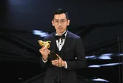金馬59/才獲「最佳原著劇本」！《白日青春》再奪「最佳新導演」　大馬導演感慨吐心聲