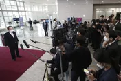 摃上媒體！尹錫悅取消每日例行聯訪　大廳擺屏風阻擋記者