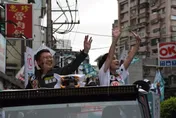 掃街完見老婆親筆信！新北議員候選人張志豪因這件事道歉了