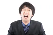 想離職太直白被抓包！年終只剩1/4　他崩潰大哭：公司欺負我