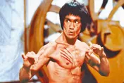 李小龍死因非「止痛藥過敏」？　西班牙腎臟專家曝：體內「這個」過量