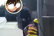 【影】整個柯南無誤！台中電纜線大盜扮工人大方偷　警逮人畫面有「亮」點