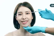 口罩令解禁「醫美夯」！ 醫警告「2類人」打玻尿酸恐增過敏機率