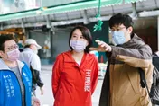 王鴻薇私下真面目曝光！問政暖舉太感人　5000網友狂讚