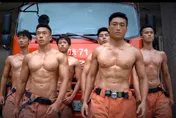 八塊肌炸裂！新竹市限量千份「猛男月曆」曝光　領取方式一次看