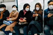 「尾牙快點辦一辦！」確診恐又破萬例？醫示警：下個月第三波要來了！