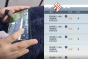 【影】孩子沉迷遊戲爸媽請高手「輾壓」…5小時一局未贏　男孩信心大崩潰「乖乖念書去」